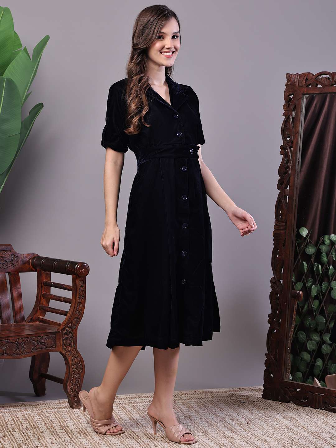 Women's Black Velvet Solid Printed Shirt Midi Dress with Belt - Image 4